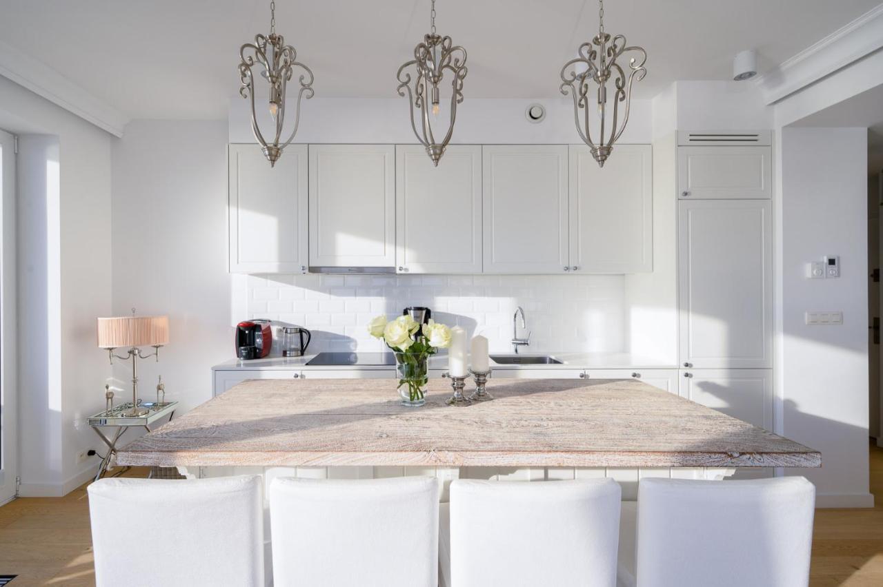 Sunset Boulevard 1 Apt 9 Bulwar Zachodzacego Slonca 1 W Marina Royale Darlowko Exterior foto