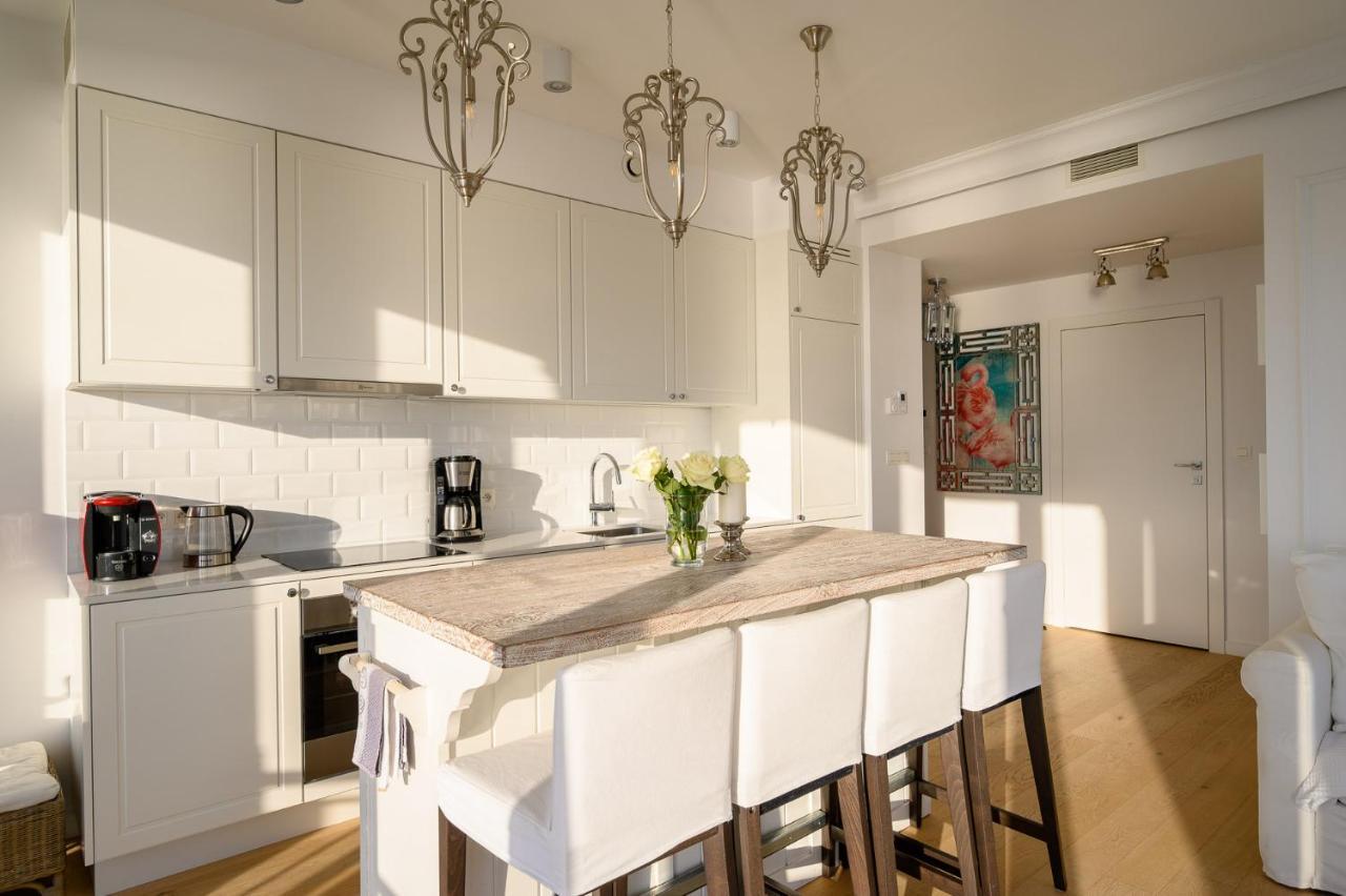 Sunset Boulevard 1 Apt 9 Bulwar Zachodzacego Slonca 1 W Marina Royale Darlowko Exterior foto